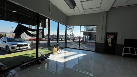 Fourways Junction, 28 White Hills Close, Lonehill - Retail Available To Let 620m² Retail Space For Rent (7)